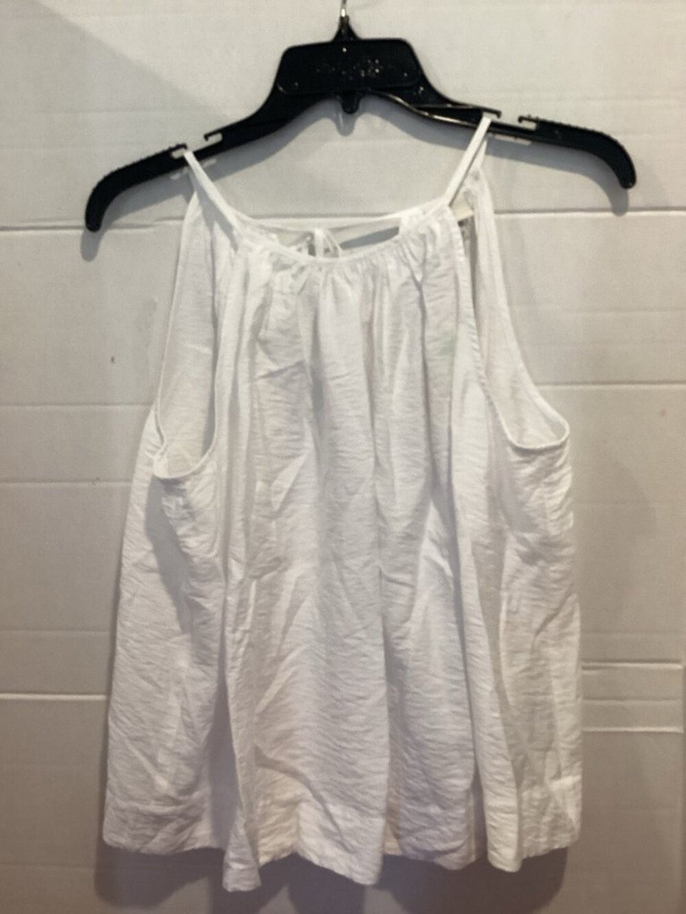 T100-Ladies A New Day White Halter Sun Tank Top With Tie Closure Size Medium